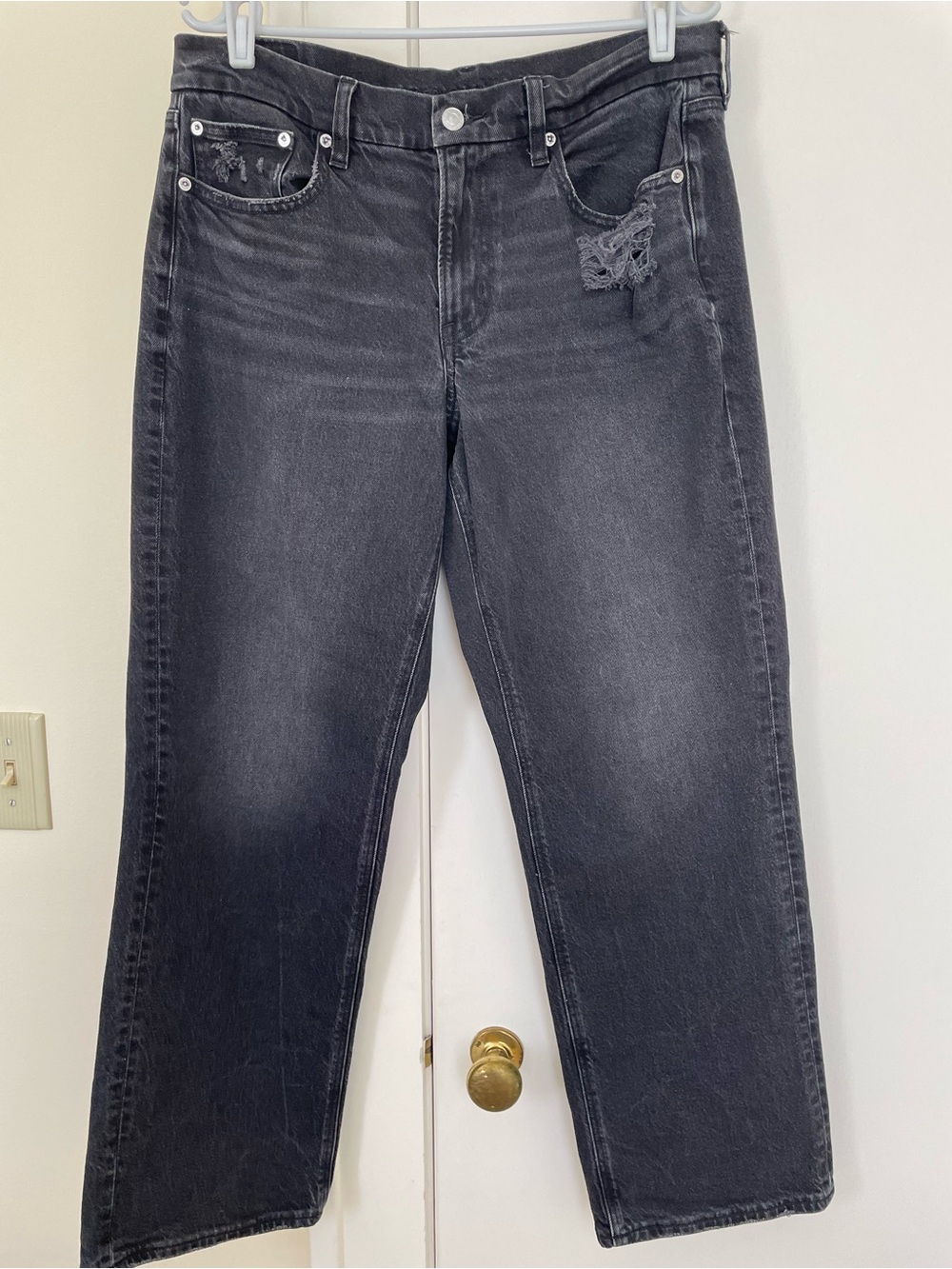 American Eagle Women's Black Washed Jeans